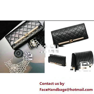 CHANEL lambskin,imitation pearls & gold-tone metal black clutch AS4455 2023